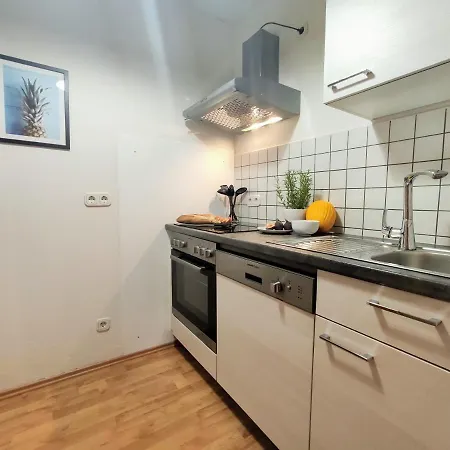 Modernes City *** 300m Zur Fussgangerzone Апартаменты Байройт